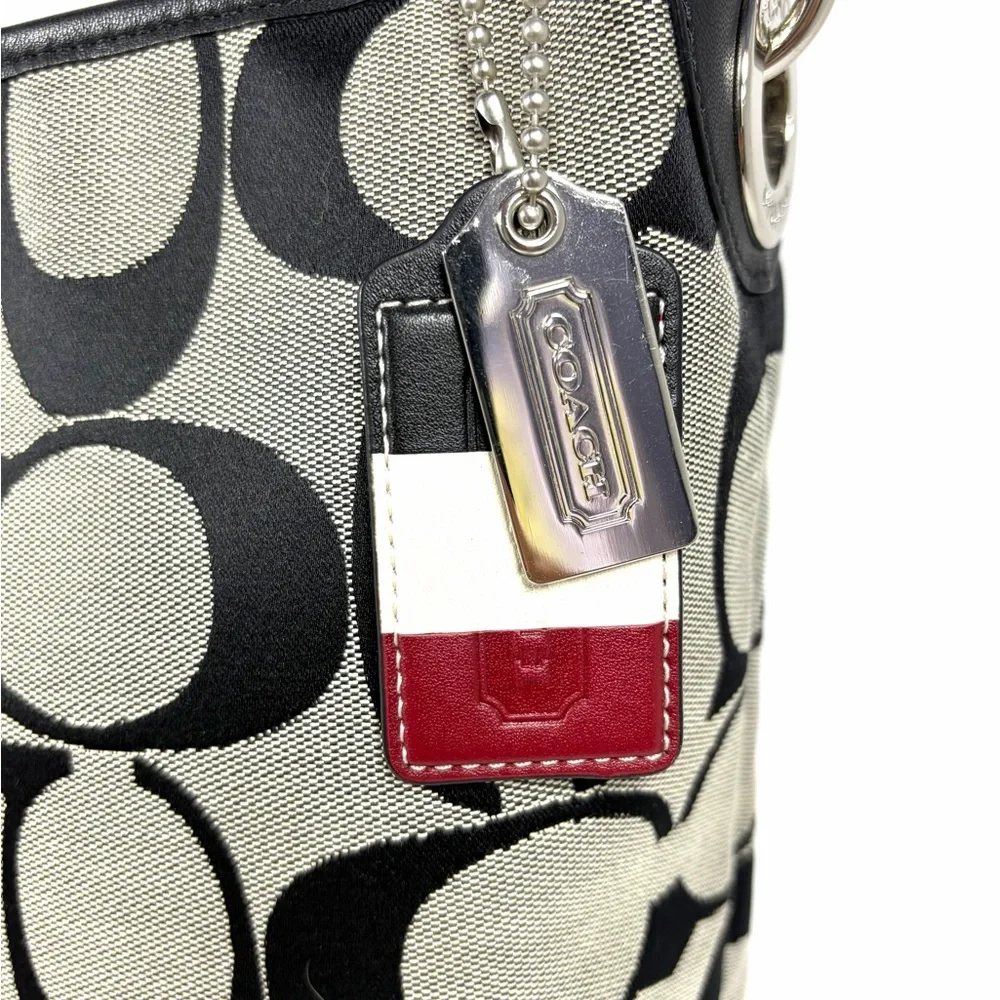 Coach OP Art Stripe Hobo/Shoulder Bag  Excellent Preowned - Picture 4 of 10